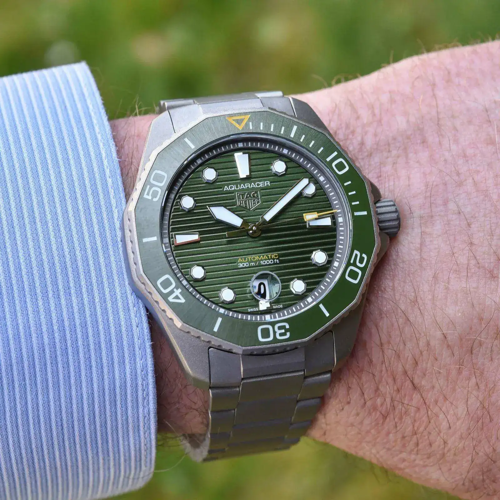 2021-TAG-Heuer-Aquaracer-Professional-300-Calirbe-5-Automatic-Collection-6.webp