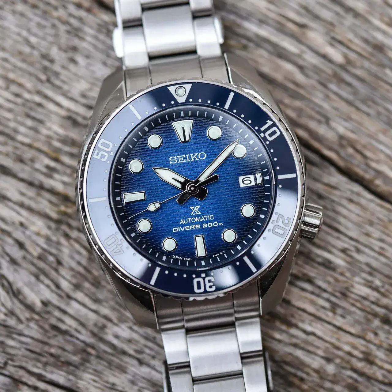 2022-Update-Seiko-Prospex-Sumo-Diver-Automatic-200m-Ceramic-SPB321J1-hands-on-review-3.webp