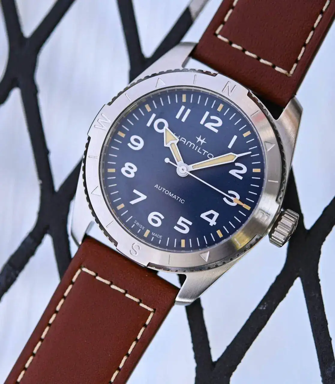 2023-Hamilton-Khaki-Field-Expedition-Collection-review-8.webp