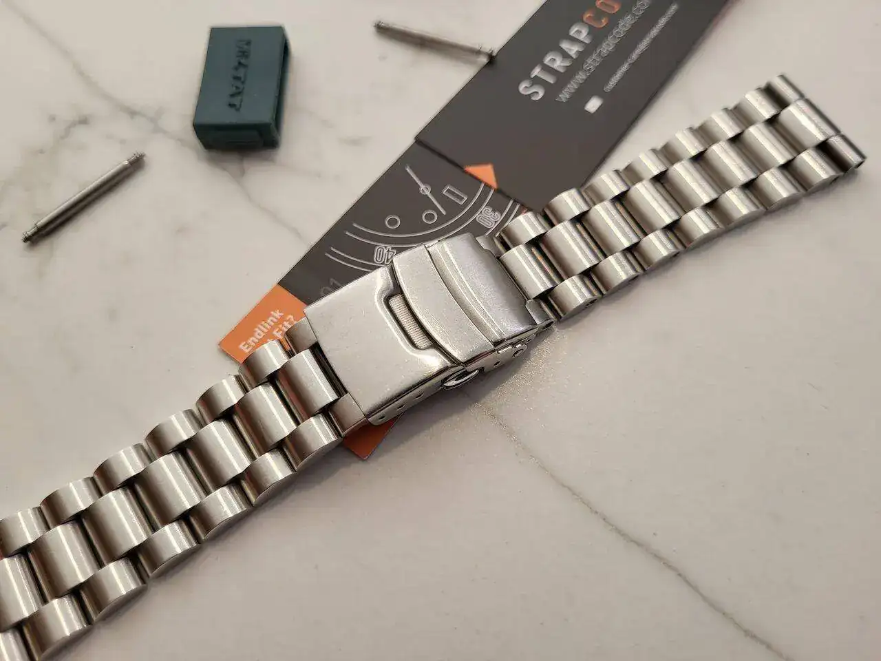 ARMIS STRAPCODE ENDMILL 22mm ENDLINKS RECTOS Relojes Especiales, EL