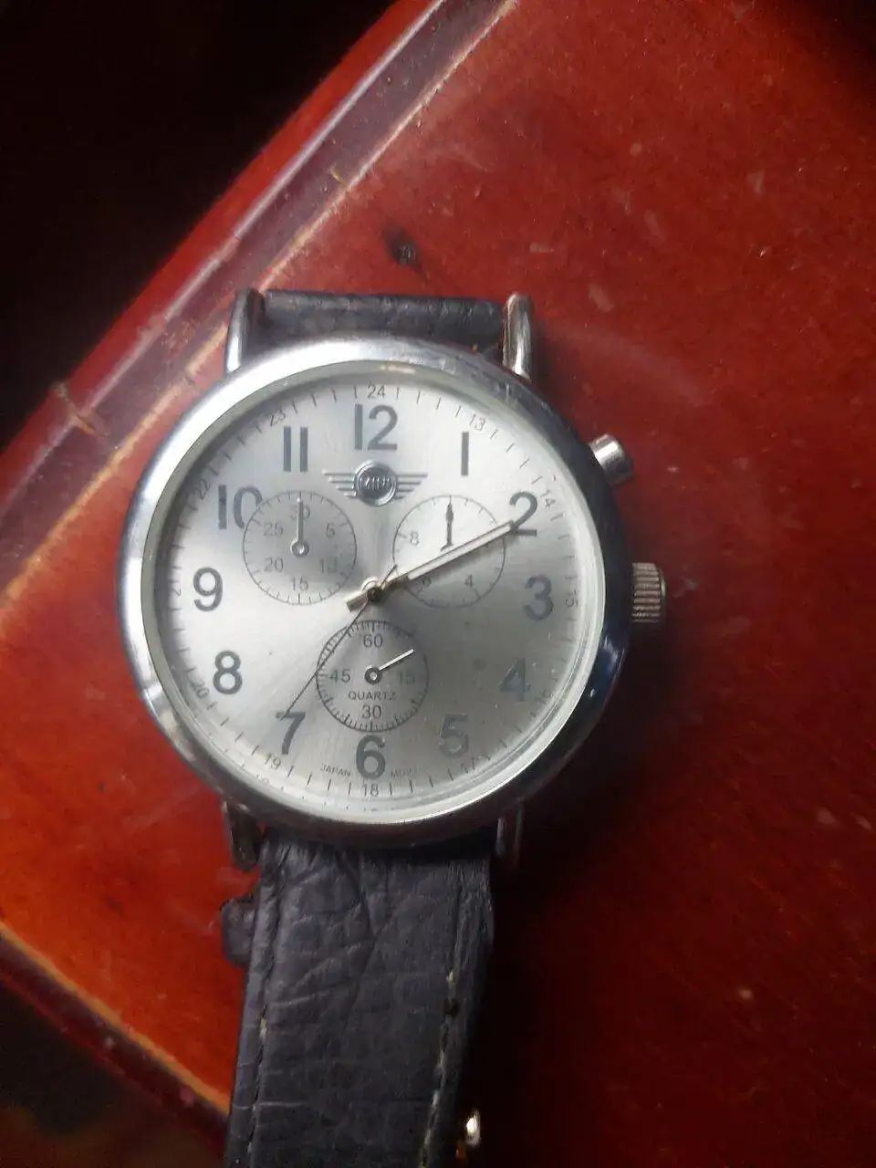 Reloj mini cooper posiblemente del a o 85. Relojes Especiales