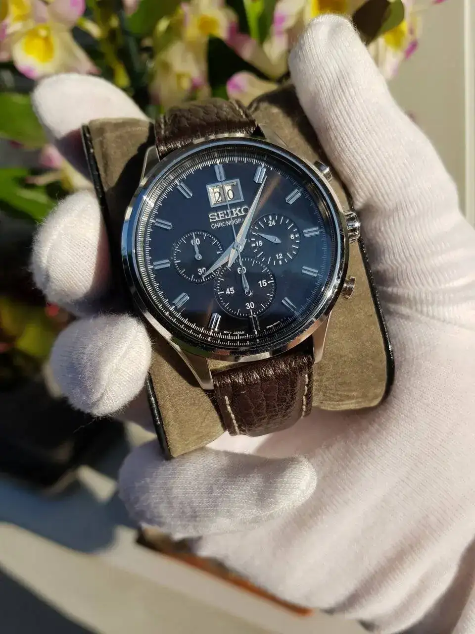 Seiko chronograph hotsell spc083p2
