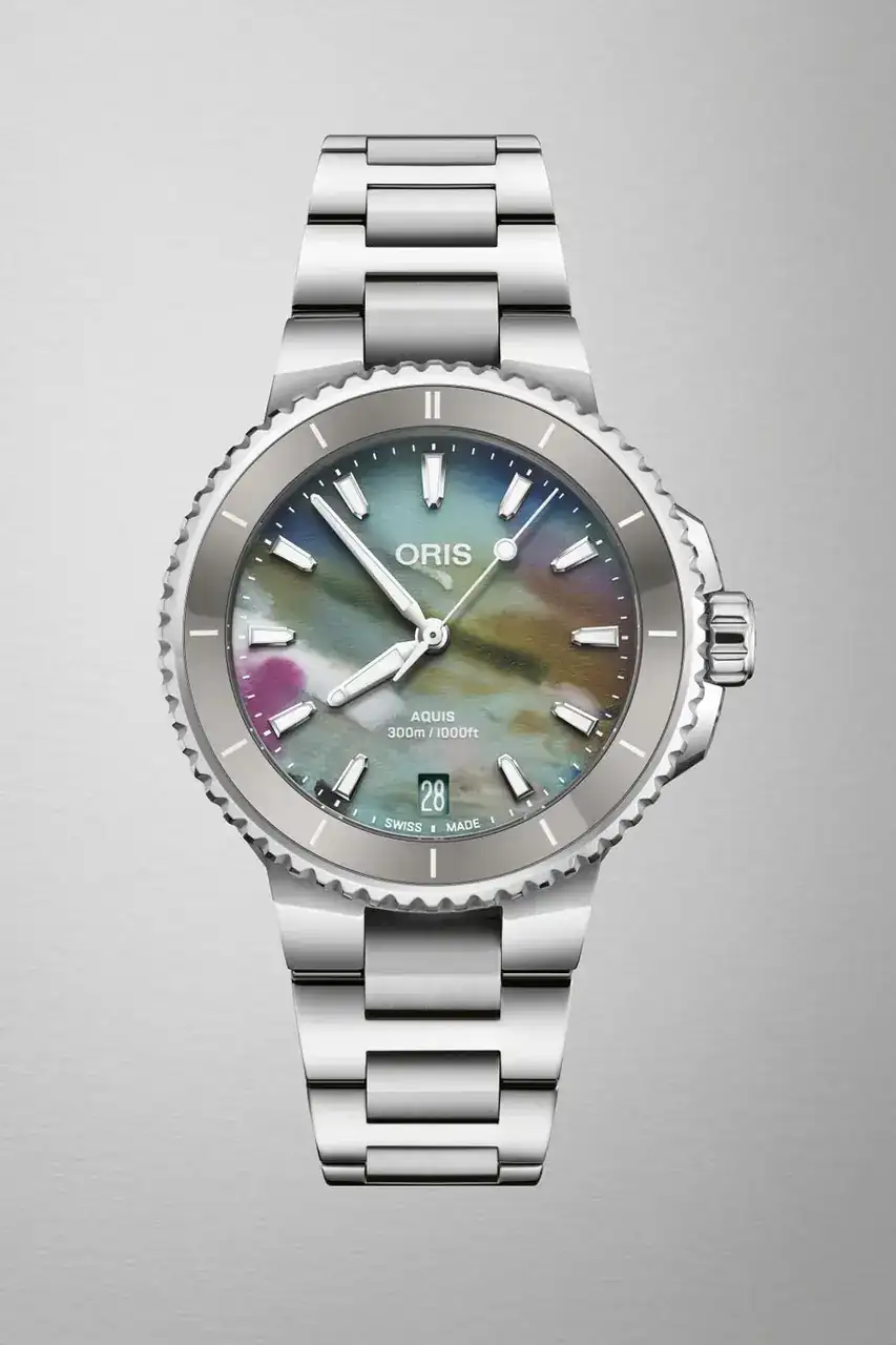 2024 Oris Aquis Date 36.5mm Calibre 733 - 3