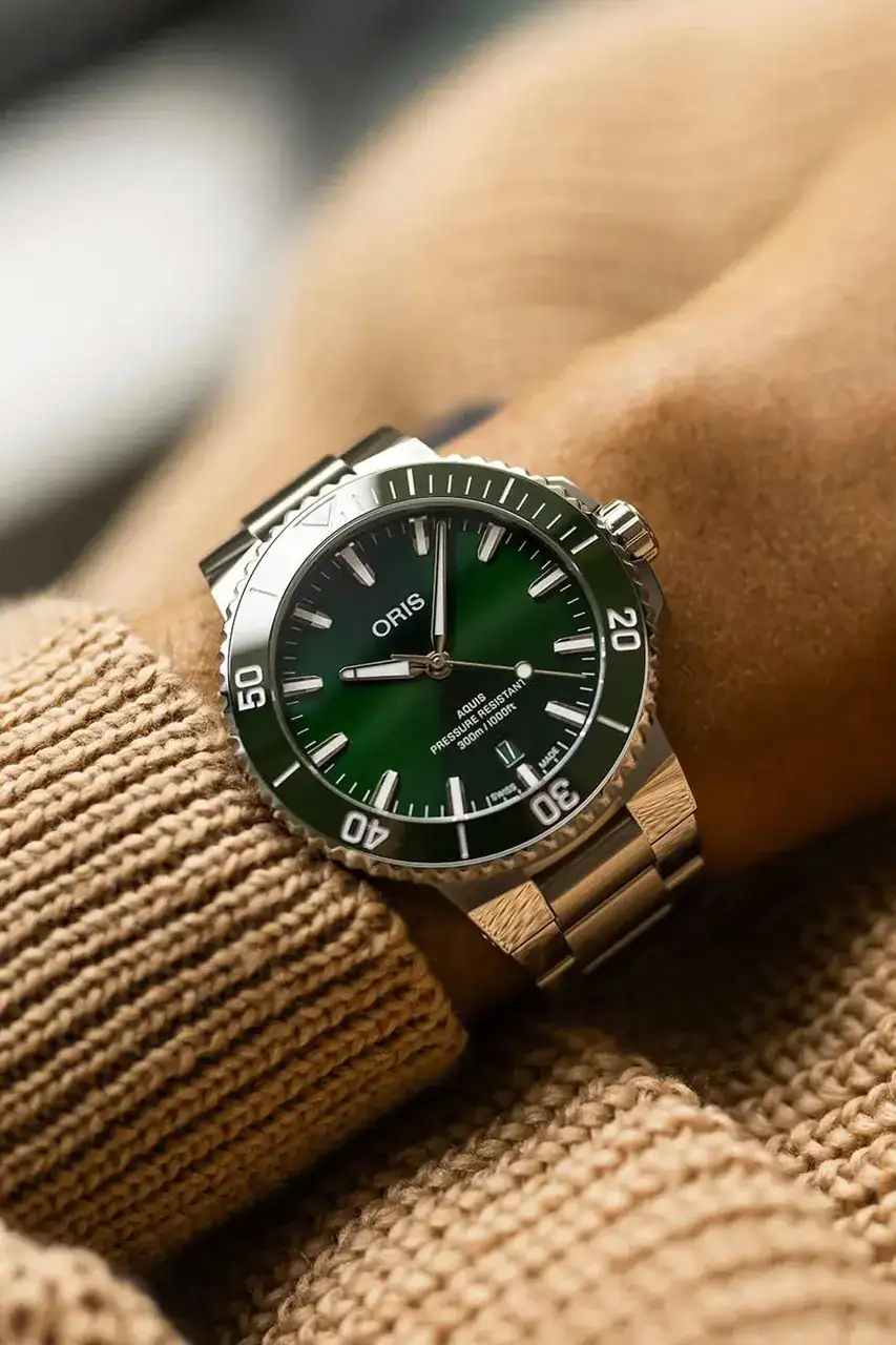 2024 Oris Aquis Date 41,5 mm Calibre 733 - 2