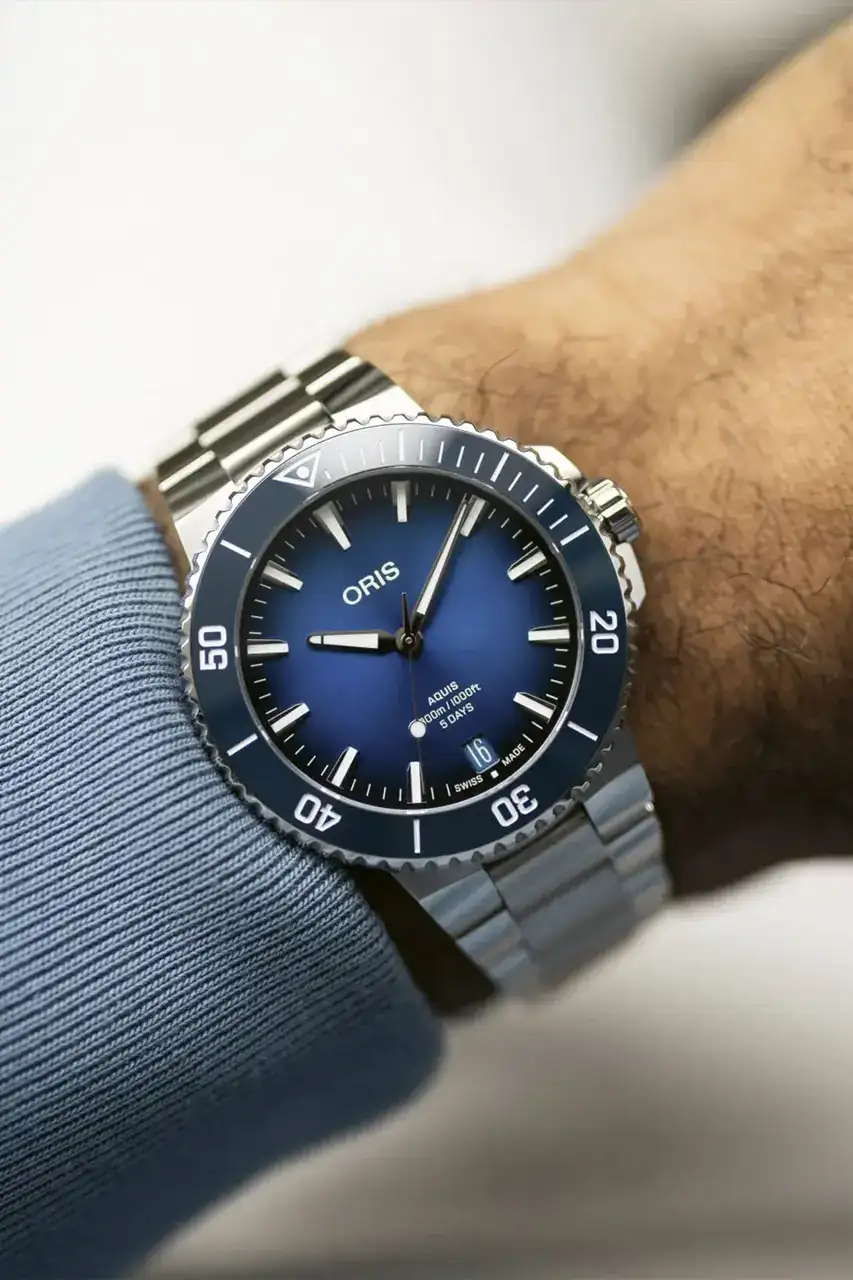 2024 Oris Aquis Date 43.5mm Calibre 400 - 2