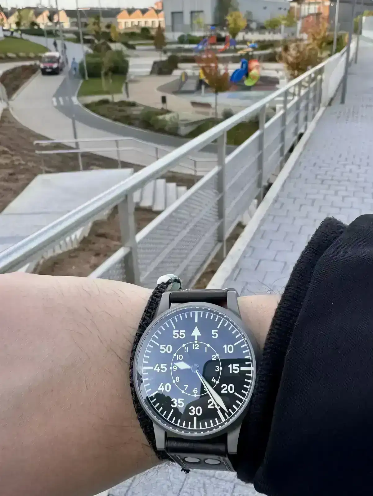 2025-11-11 09.23.20.webp