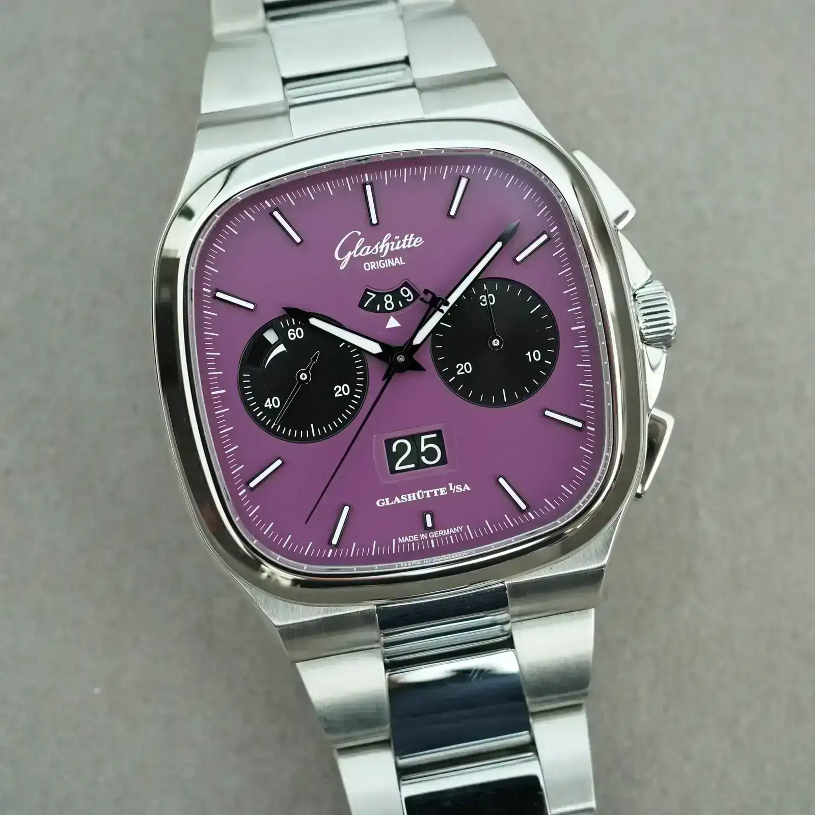 2025-Glashutte-Original-Seventies-Chronograph-Panorama-Date-purple-plasma-and-lime-green-Fusi...webp