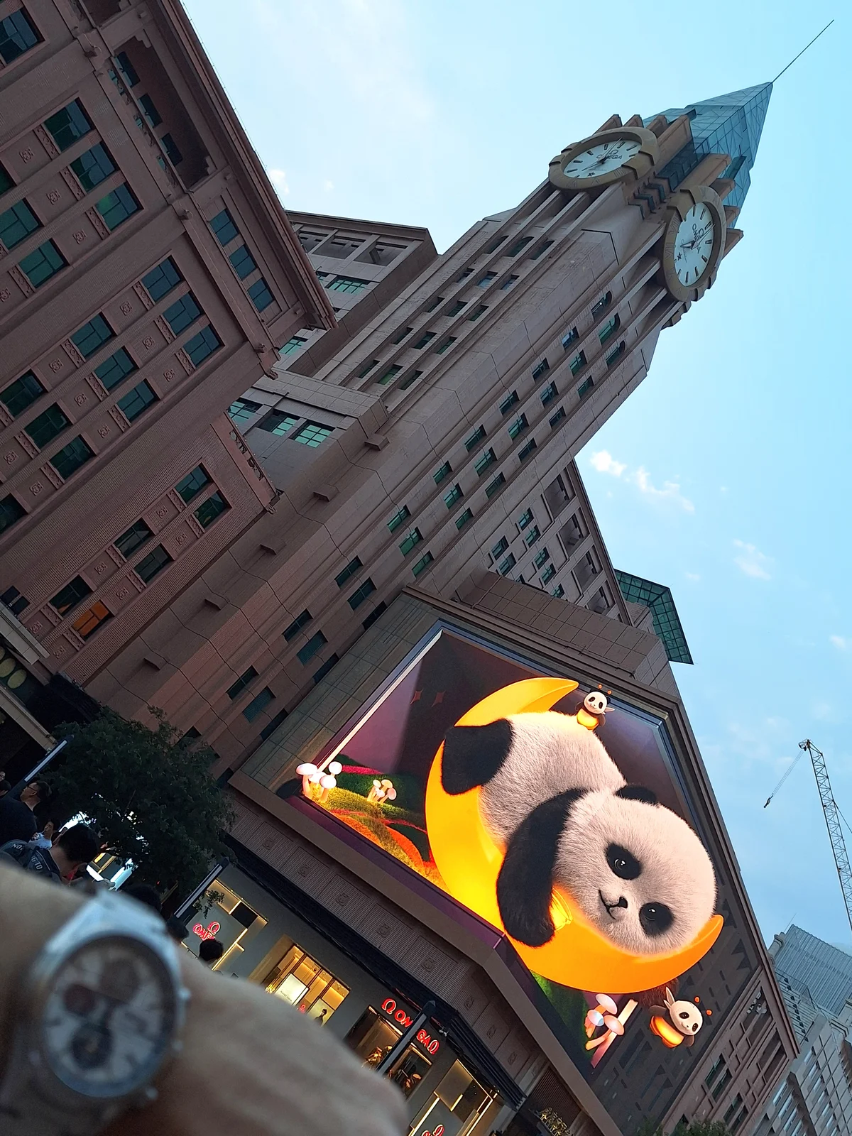 20260720_190054.webp