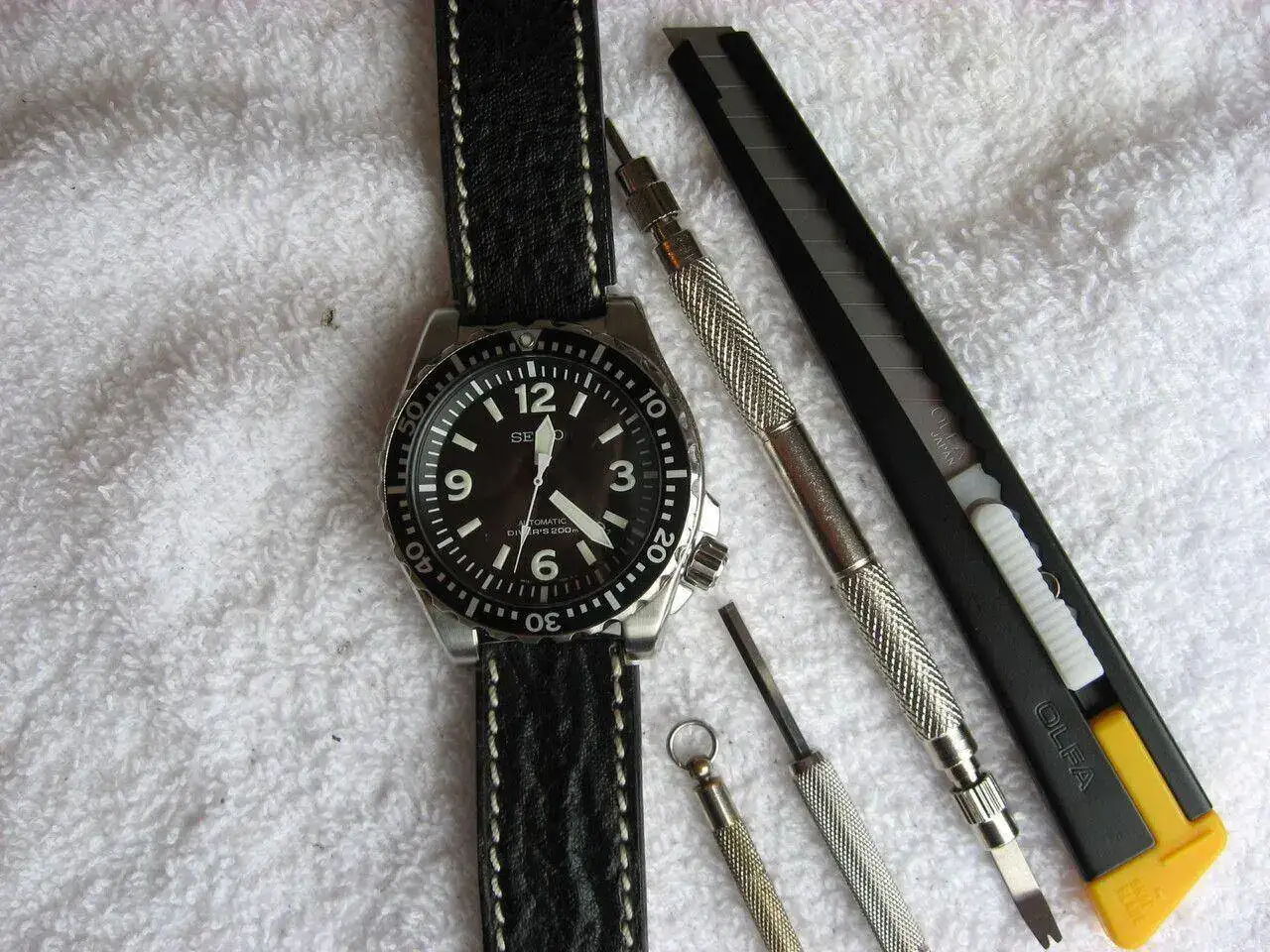 204-how-do-you-notch-down-watch-strap-make-fit-028.webp