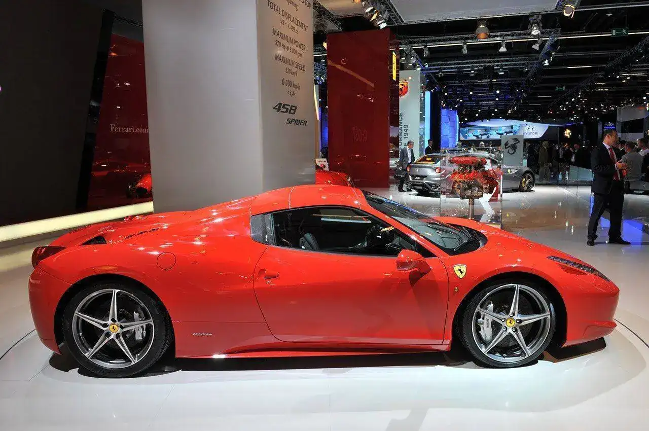 21-ferrari-458-spider-frankfurt.webp