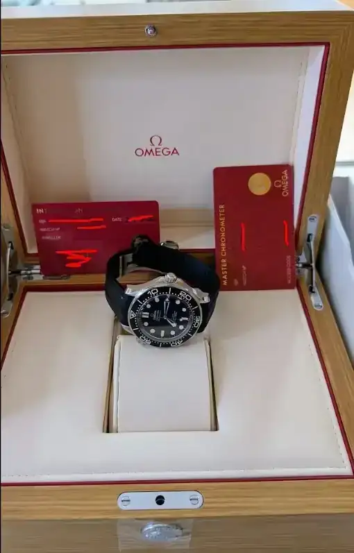 210.32.42.20.01.003 en mostrador.webp