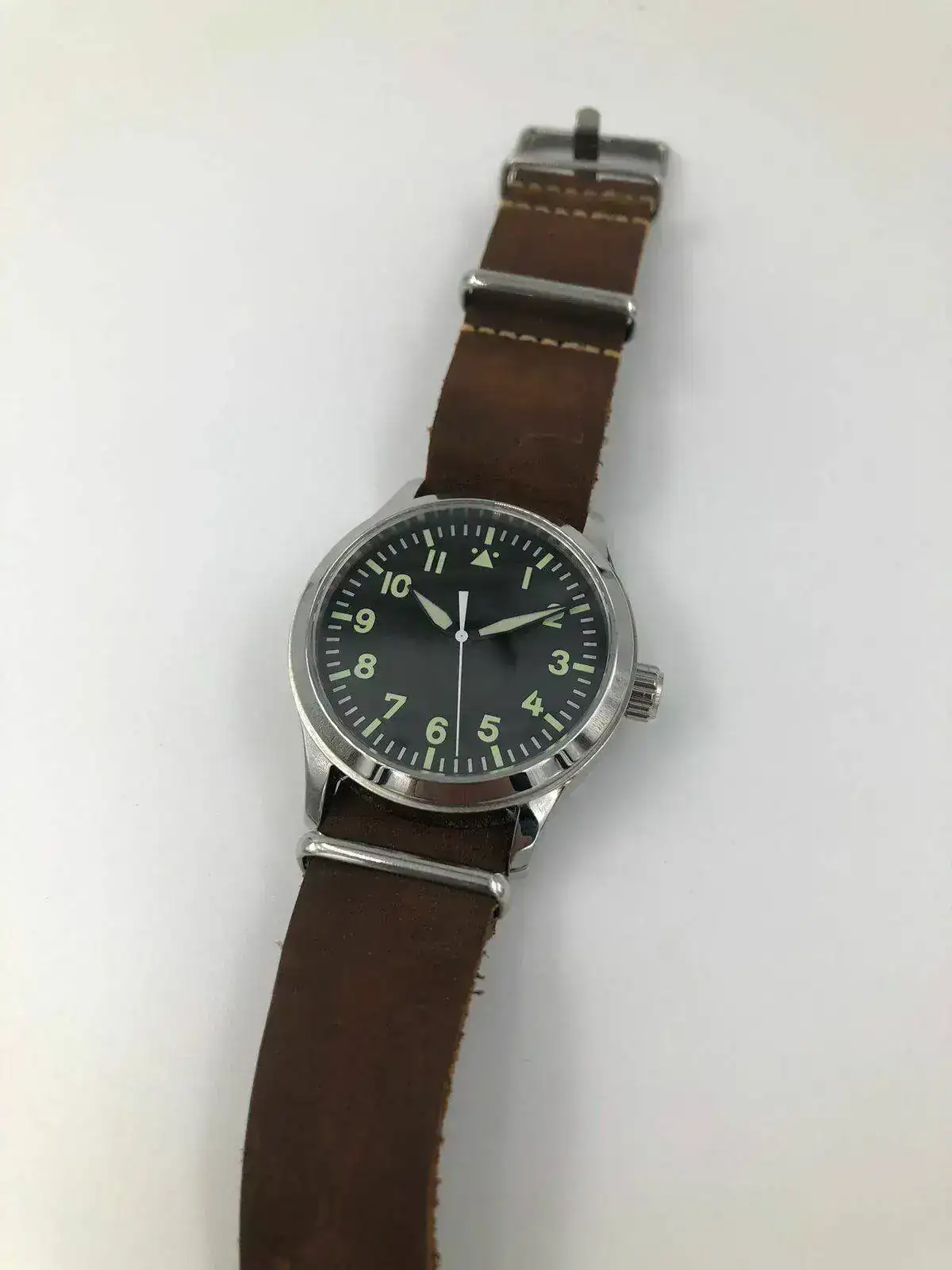 21012270 100 FLIEGER.webp