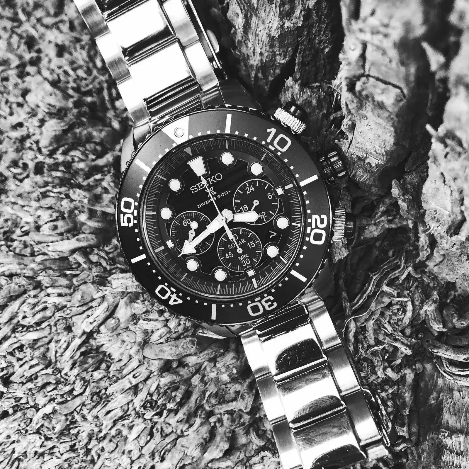 21020770 125 SEIKO SSC675P1 SAVE THE OCEAN.webp