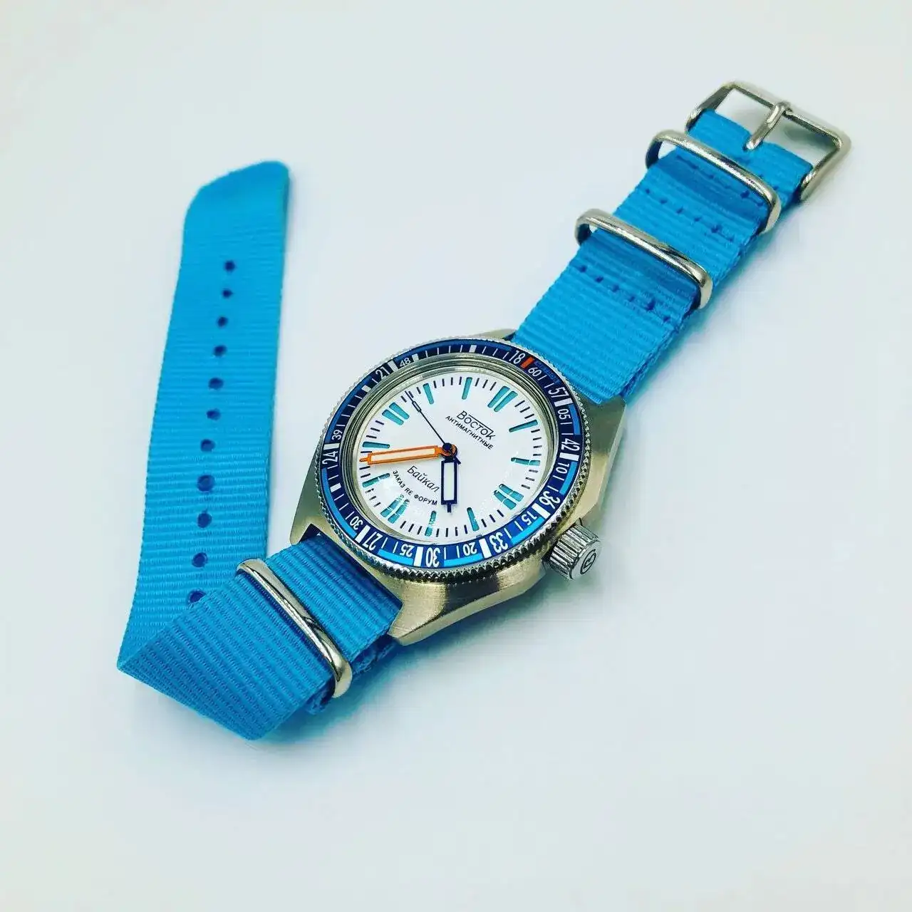 21021970 215 AMPHIBIA SE 650B08 BAIKAL.webp