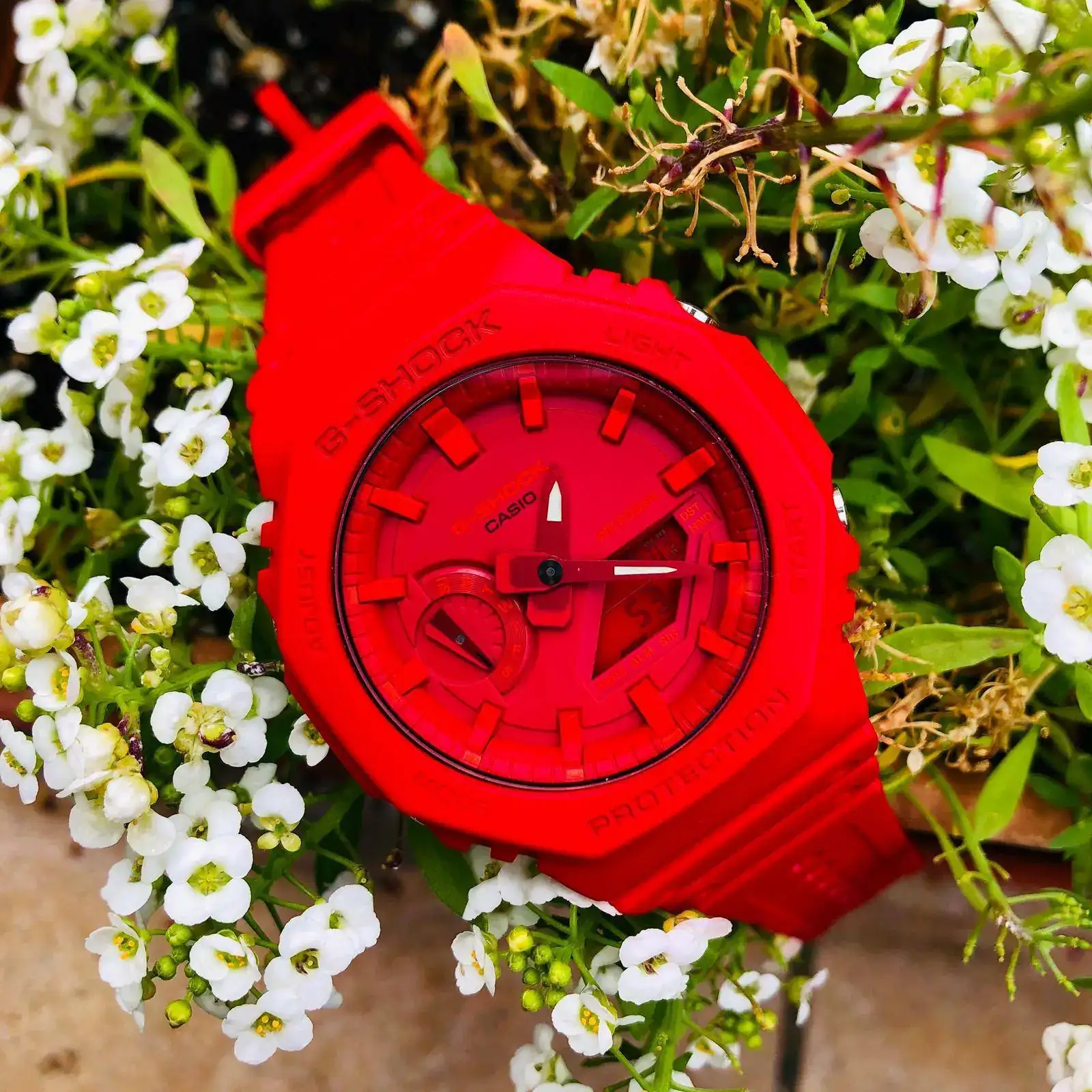 21050150 100 CASIO G_SHOCK GA2100 4EAR RED OAK.webp