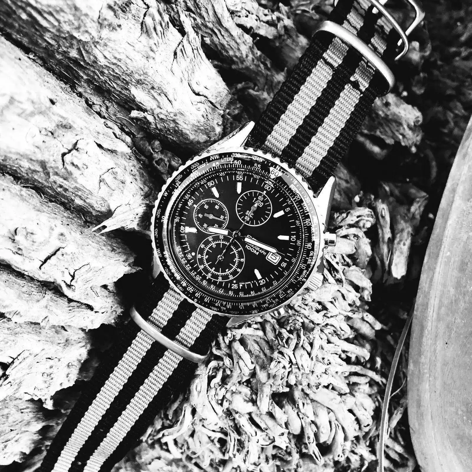 21050570 105 SEIKO SND253.webp