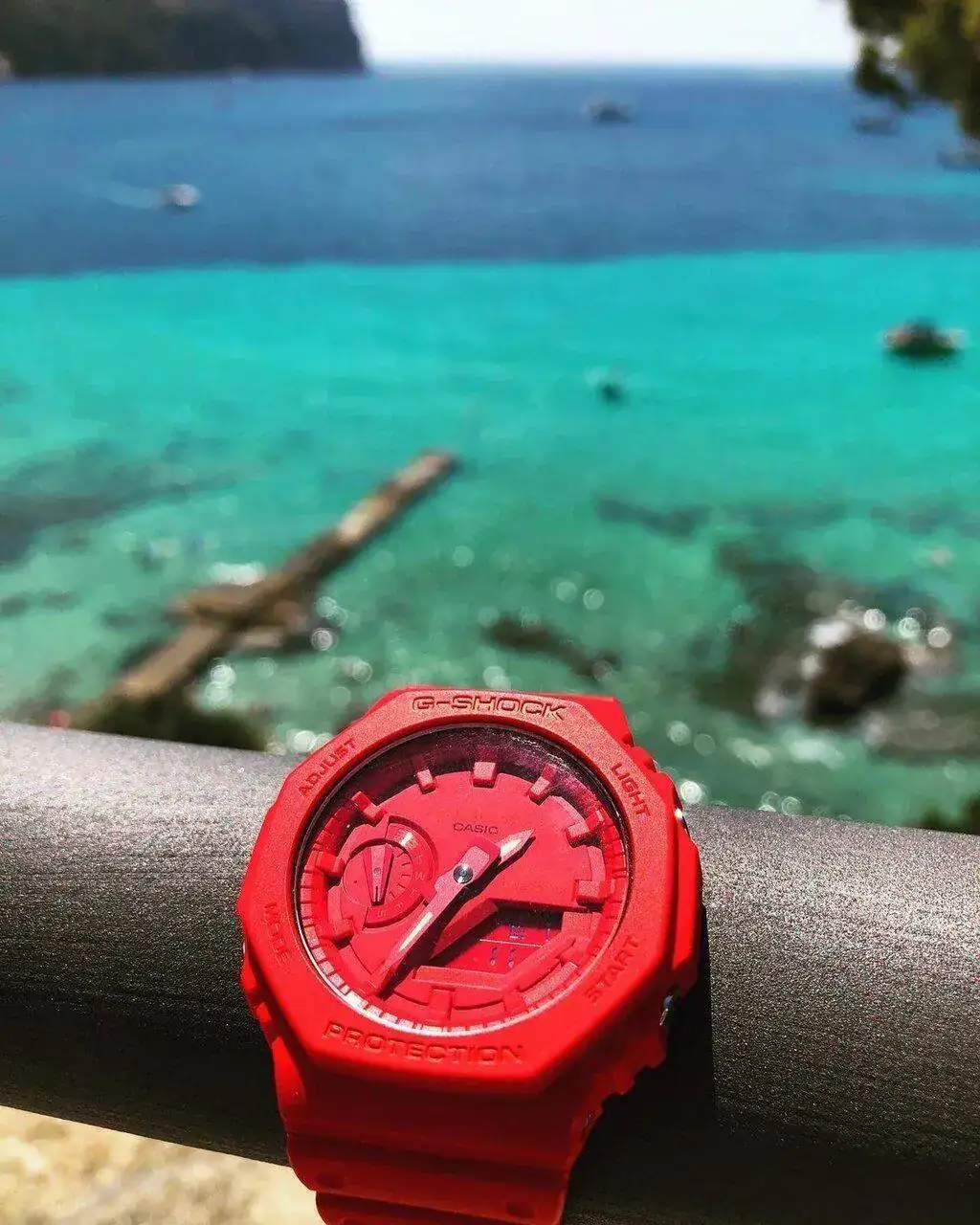 21080750 100 CASIO G_SHOCK GA2100 4EAR RED OAK.webp