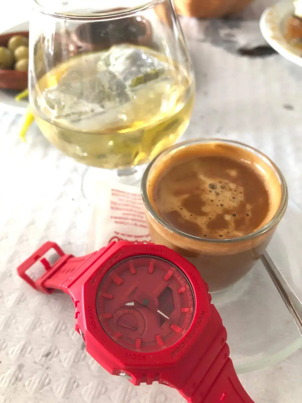 21081450 105 CASIO G_SHOCK GA2100 4EAR RED OAK.webp