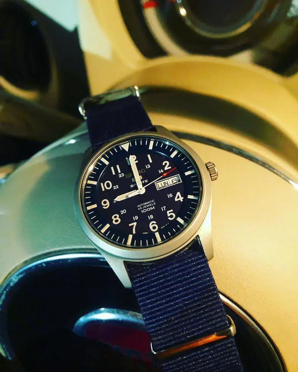 21110870 516 SEIKO 5 NAVY BLUE SNZG11K1.webp