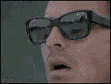 21449BCD-AF31-4BB5-8A2F-31BC0468C1D7.gif