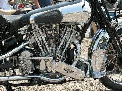 215a_4+1939+Brough+Superior+SS100.webp