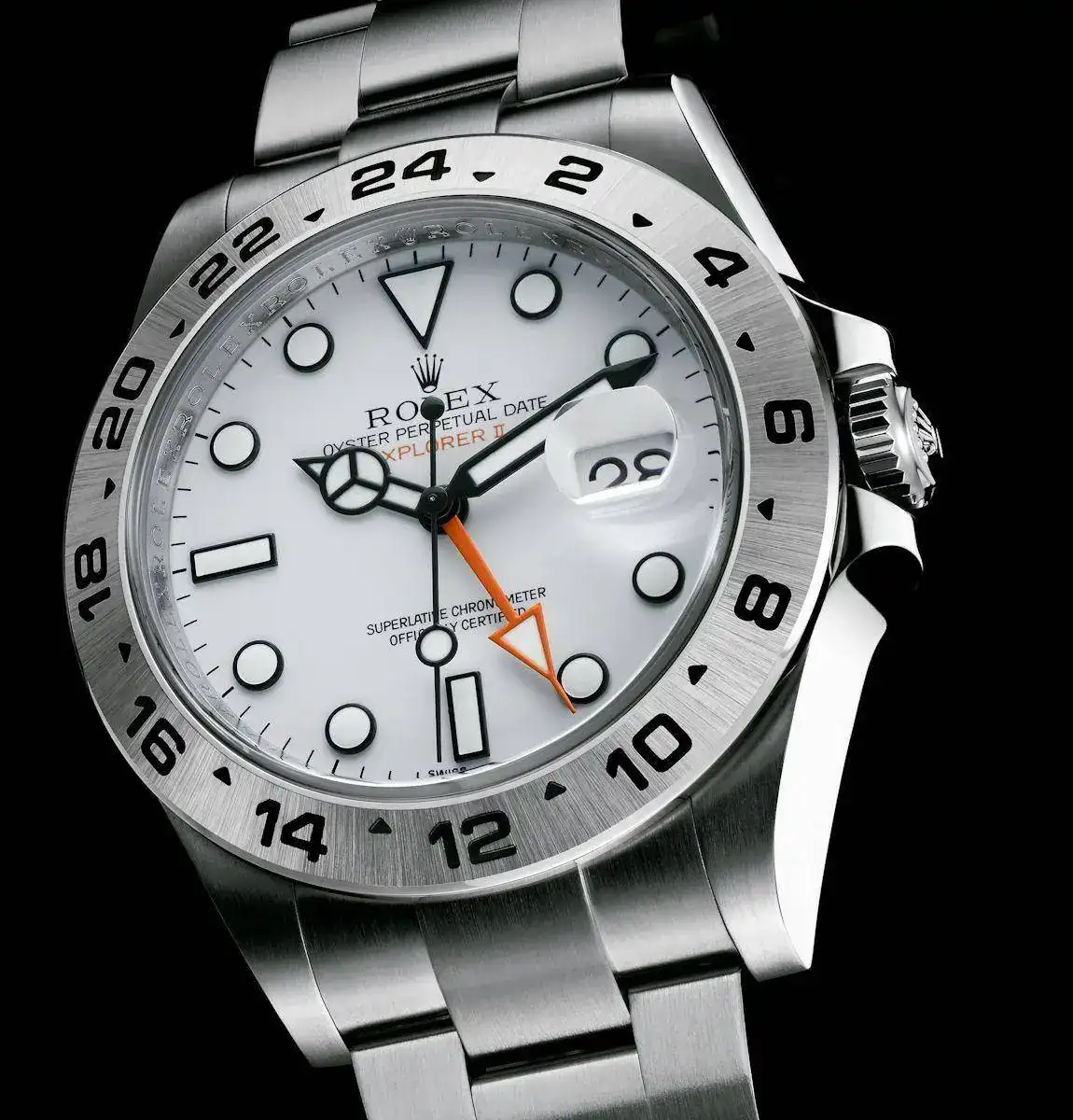 2180-omega-seamaster-vs-rolex-explorer-ii-201470-2.webp
