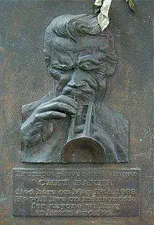 220px-Chetbakermonument.jpg