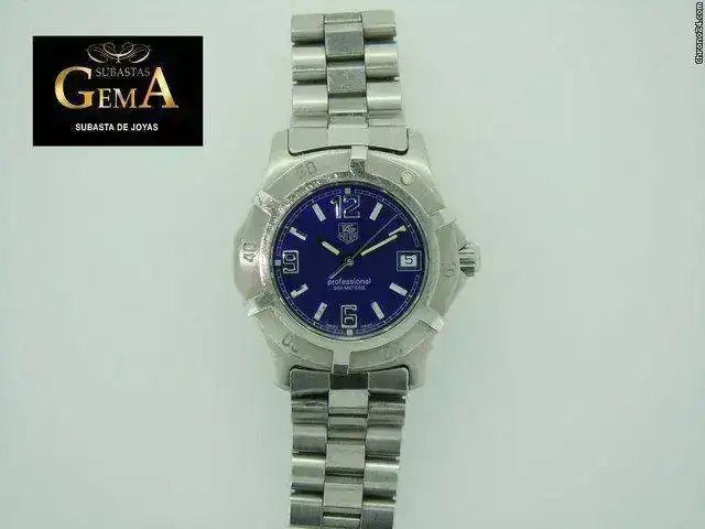 2303628.webp