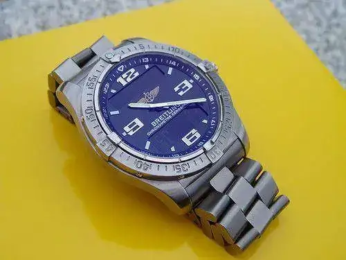 2395151172_731e9c2955.webp