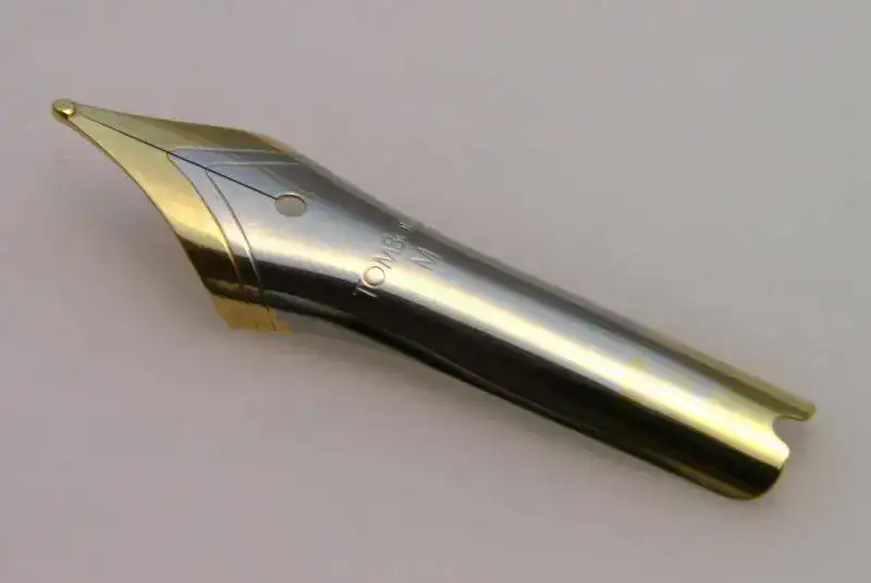 24_Tombow Zoom Classic 909fp plated_DSCN0185.webp