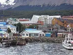 250px-Puerto_de_Ushuaia_44.webp