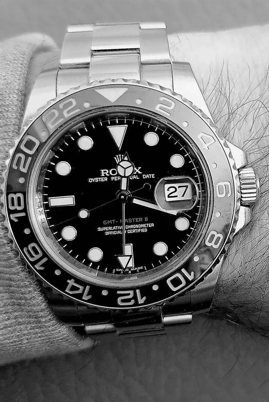 27 negro.webp