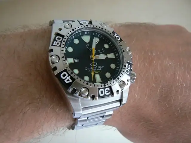 272772-new-arrival-orient-star-200m-diver-p1010036.webp