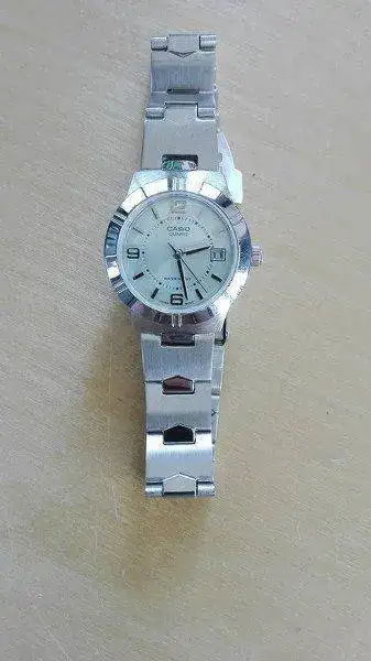 29BCnE.webp