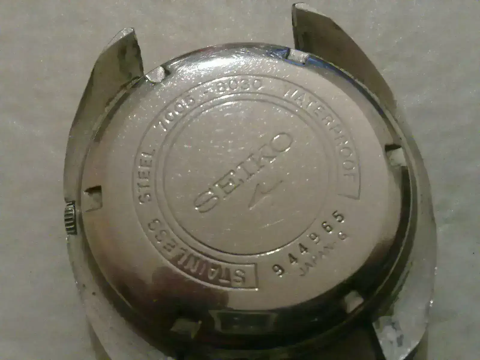 2C8675146.webp