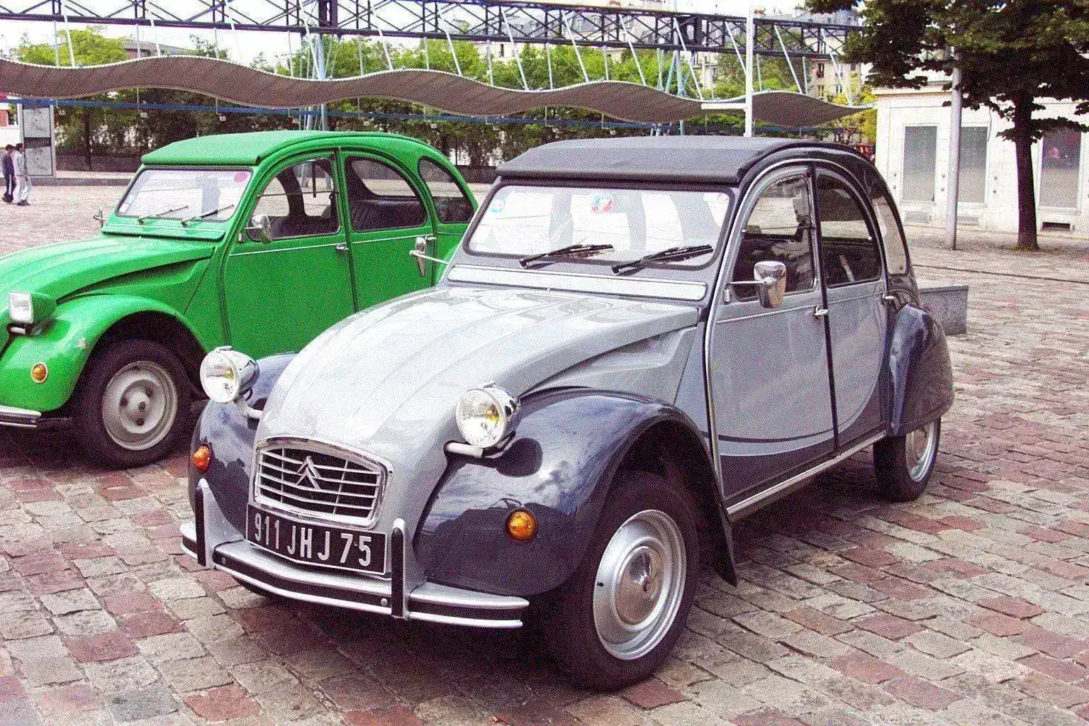 2cv-charleston.webp