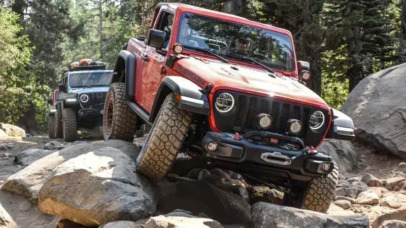 2F206640160%2F2018-jeep-wrangler-rubicon-trail-039.webp