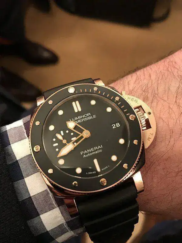 32462736795_e57a07c88a_c.webp