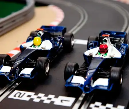 3490_cars.webp