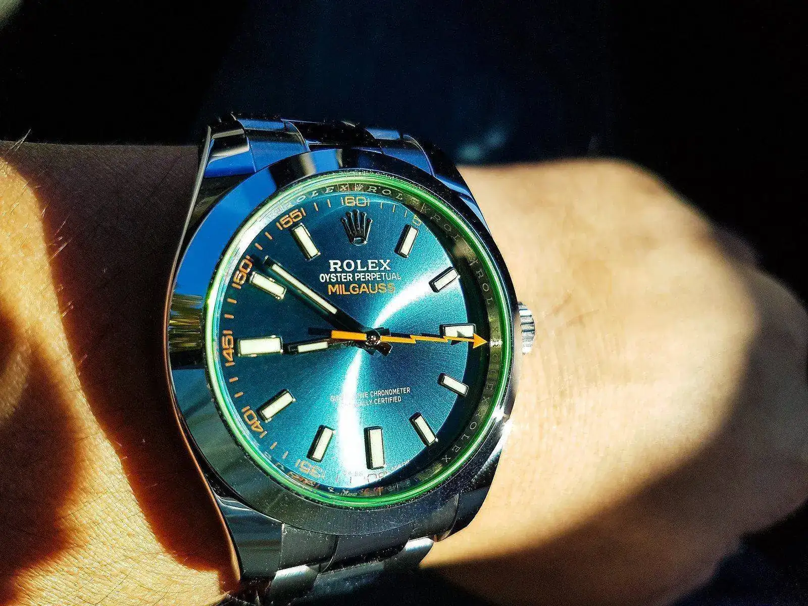 37499871324_405d9ad811_h.webp