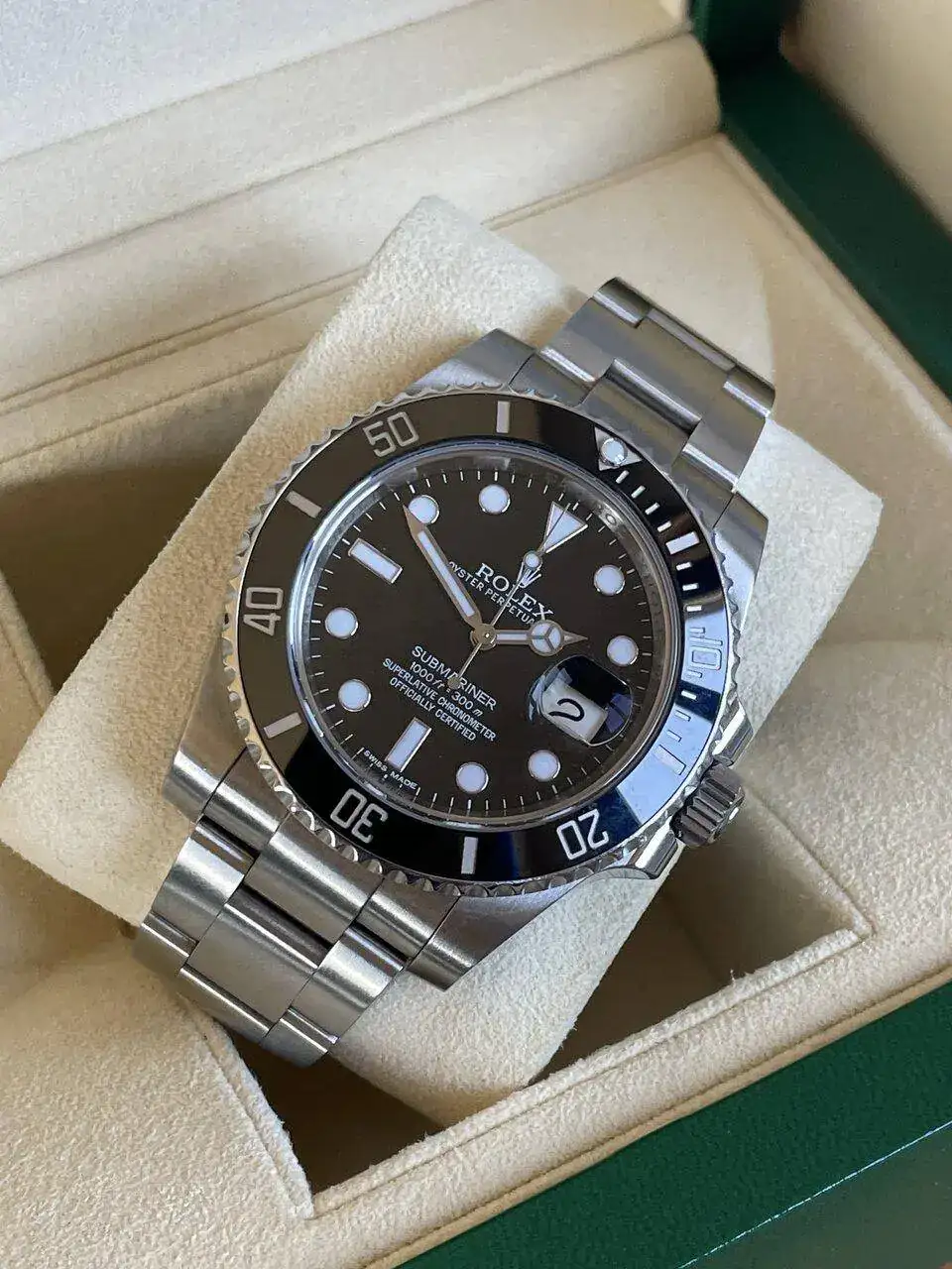39F17F12-4439-41CC-8224-C425EAFA3D8A.webp