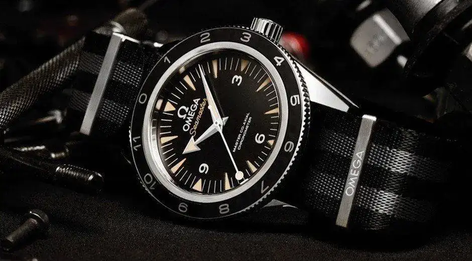 4.OMEGA-Seamaster-300-SPECTRE-Limited-Edition-Lifestyle-FEATURED-940x520.webp