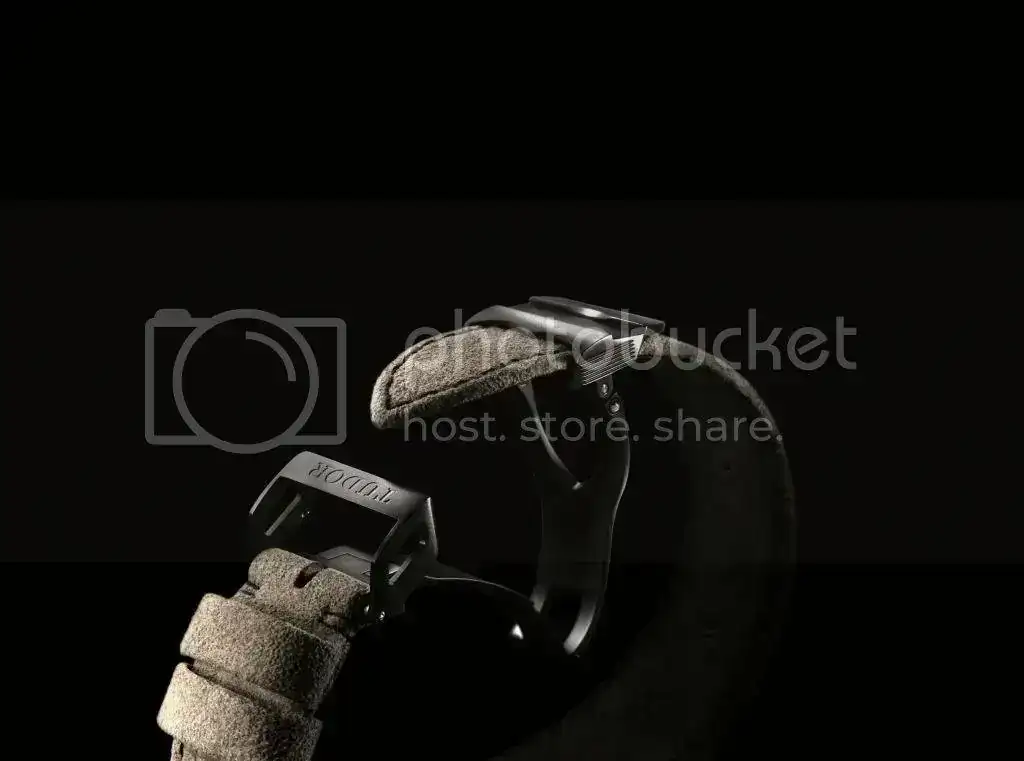 42000CN_black_leather_brown_det30_zpsc1aa36ec.webp