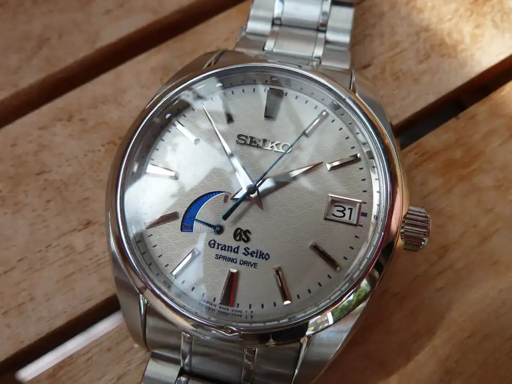 426080t-zeigt-her-eure-seiko-spring-drive-p1050277.webp