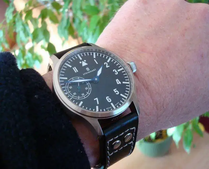 43856663-steinhart-flieger-44mm-oder-47mm-dsc02167.webp