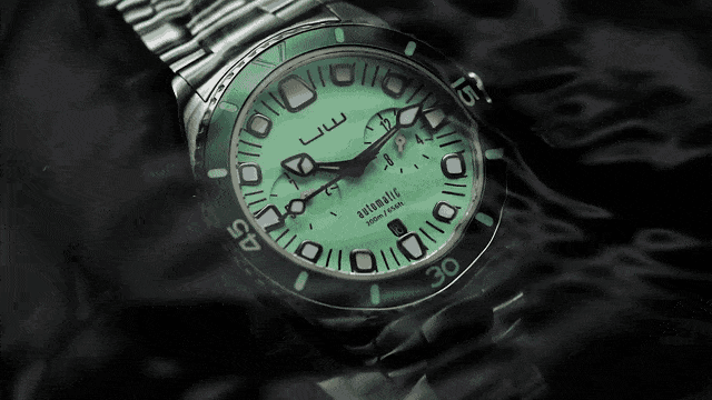 4451576aa10877680d73fec7bb2e8200_original.gif
