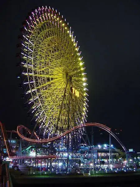 450px-Yokohama-Japon00300.webp