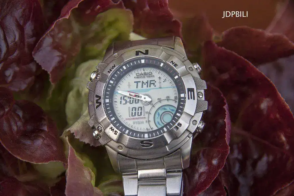 Casio amw 706 hotsell