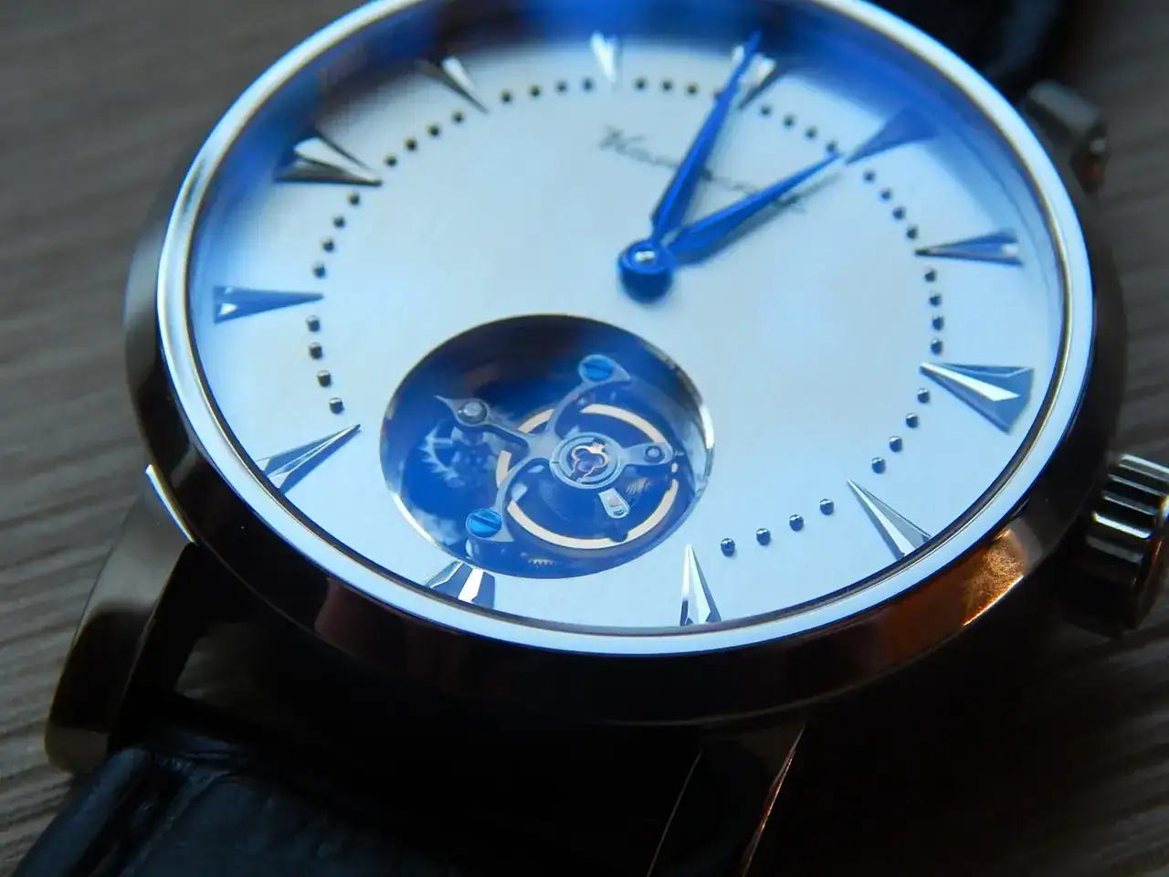 456607585t-limitierter-kemmner-tourbillon-dscn3487.webp