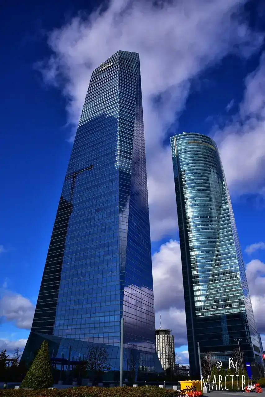 49080010801_38501e512c_h.webp